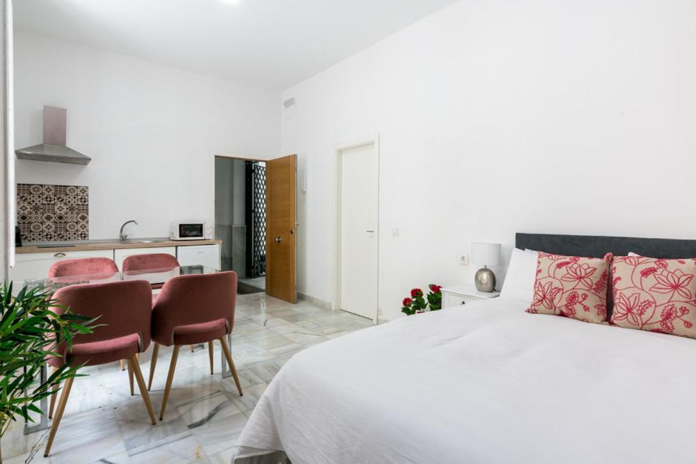 Olehousing-San Lorenzo Seville Exterior photo